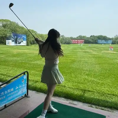 侯琪